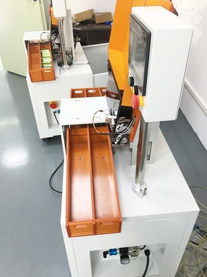 5 Kanallı Otomatik Silindirik Pil Ayırma Makinesi Lityum Hücre Ayırma Makinesi