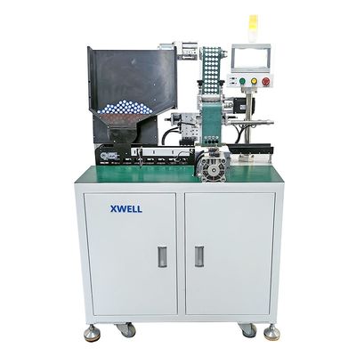 Silindrik Pil Hücresi Etiketleme Yapıştırma Makinesi Otomatik İzole Kağıt Dikkate Alıcı Pil Dikkate Alıcı