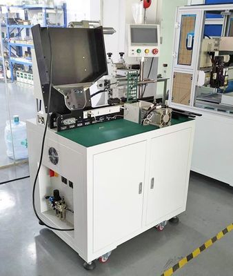 İyi bir fiyat. 18650 21700 Pil Yapıştırma Makinesi Yalıtım Arpa Kağıt Pil Yapıştırma Makinesi çevrimiçi