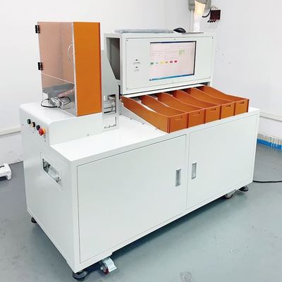 İyi bir fiyat. Silindirik 32140 33138 33140 için Yüksek Hızlı Otomatik Akü Ayırma Makinesi 5 Kanal çevrimiçi