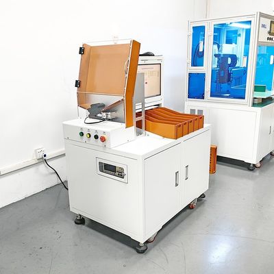İyi fiyat 18650 21700 Silindirli Hücre için 5 Kanal Otomatik Pil Sortlama Makinesi çevrimiçi