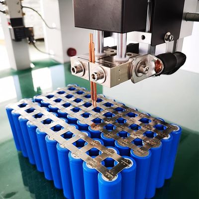 İyi fiyat XW-MNA25 Pnömatik Gantry Battery Pack Nokta kaynak makinesi AC 25KVA Ayak pedal kontrolü 800x600mm Masa çevrimiçi